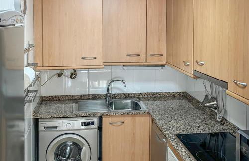 Apartamento Port Marino Piscina Parking Gratis y Terraza en Cambrils - Photo 9