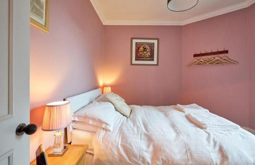 3 Bedroom Apartment - Historic Old Town - Foto 8