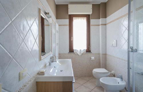 GuestHost - Sestu Lovely Apt W Balcony near Spiaggia Poetto! - Foto 18