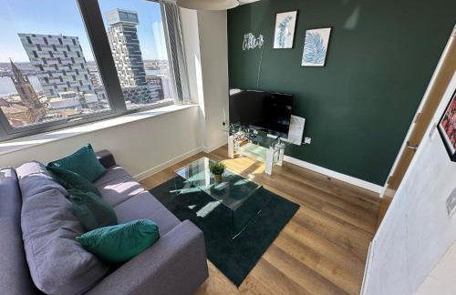 Two Bedroom City View Apartment Liverpool by StaySavvy Accommodation - Photo 57
