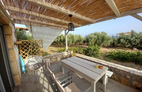 Koroni Stone House, fully equipped studios by the sea - Photo 2