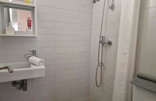 Classic Lisbon Homes: Bright & Central in Belém - Photo 16