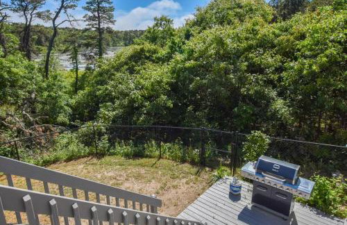 Pond Front Home w Game Room Dog Friendly - Foto 33