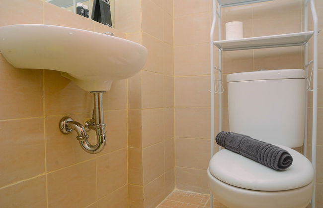 Minimalist with City View 2BR Apartment at Casablanca East Residences - Foto 14