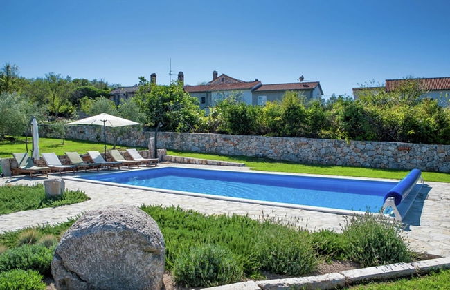 Villa on Krk With Pool and Outdoor Kitchen - Foto 18