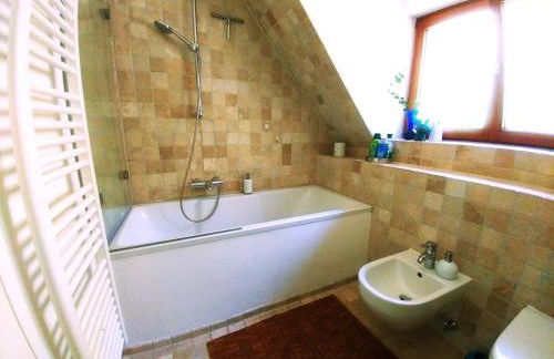 Mediterran-Skandinavisch - Outdoorwhirlpool ganzjährig - Foto 9