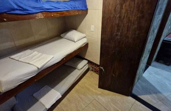 Flat térreo 2 quartos na Praia de Itapuã - Photo 1