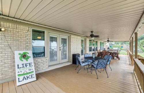 Waterfront Retreat with Dock on Cedar Creek Lake! - Foto 22