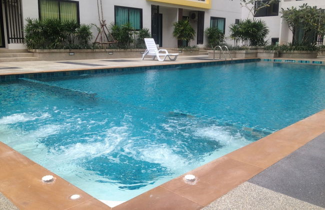 Ratchaporn Place - Photo 1