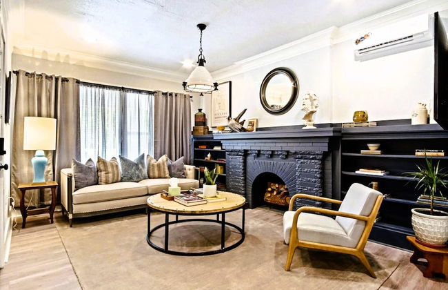 Vintage Studio 6min-plaza Dist Full Kitchen - Photo 1