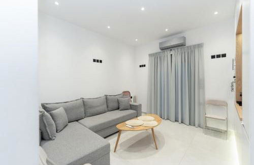 MONOPATI Apartments - Photo 25