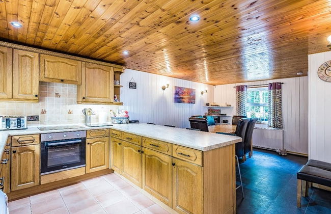 Snowdonia-3bedroom-2 Bathroom-petfriendly-garden - Photo 12