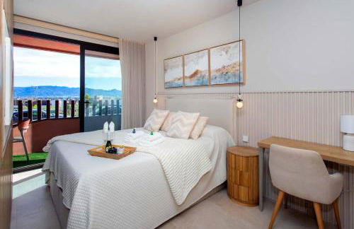 Luxury UCAM Studio, Desk and High Speed WiFi - Foto 11