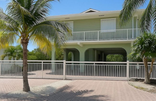 Waterfront House with Boat Dock - Foto 26