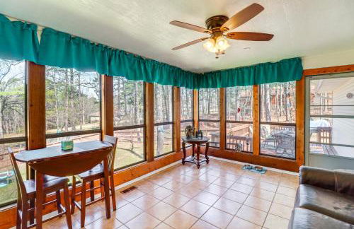 Fairfield Bay Home On Golf Course with Fenced Yard! - Foto 18