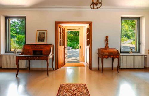 Le mas du roulier, villa provençale chic, 320m2 au calme avec vue 180 sur puy de Dôme - Foto 17