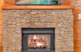 Soco Serene Cabin in the Heart of Maggie Valley - Foto 13