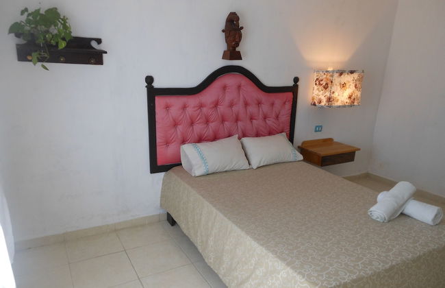 Majestic House - Photo 10