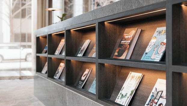 Coin salon dans le hall