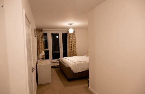 Exquisite cozy house, close to Train Station and amenities - Foto 7