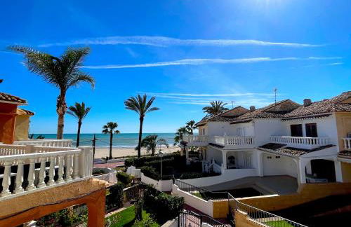 Bungalow on the beach 15 minutes from Valencia - Foto 1