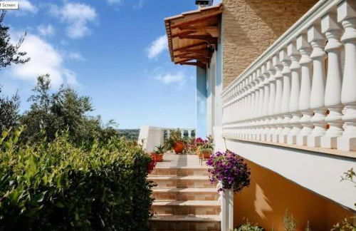 Villa Orfeas Seaview Retreat - Photo 4