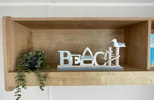 Golden Dunes Retreat, Dog-Friendly Stay at Par Sands Holiday Park, Cornwall - Photo 14