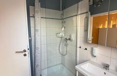 BoLA Ferienwohnung Hamburg 50a mit Balkon Familienfreundlich für 4 Personen, Parkplatz - Foto 10