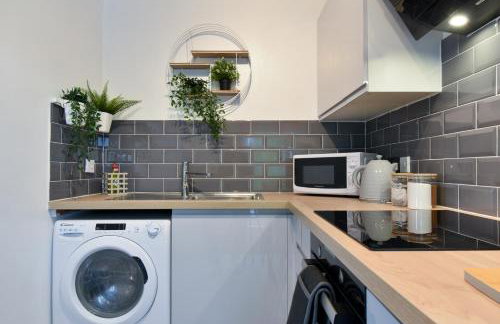 Stylish One Bed Apartment Near Cotswolds RAF - Foto 20