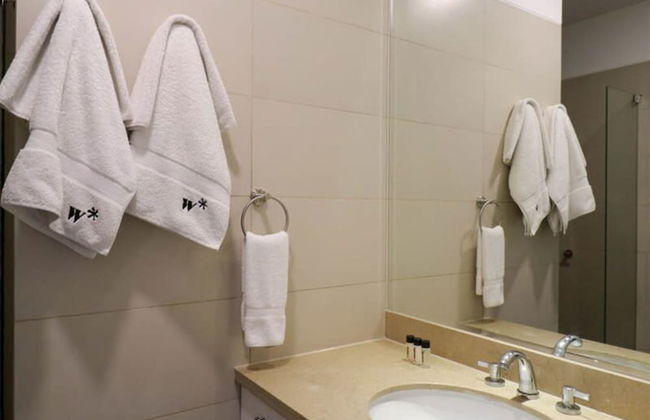 w Picturesque 2BR With Balcony in Miraflores - Photo 16