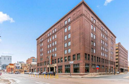 2KBD2BA Steps from Target Center+GYM+KTCHN+LNDRY - Foto 4