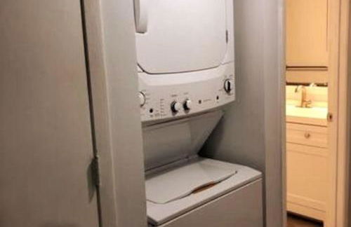 Waterview Oasis Retreat, minutes to Anna Maria Island and IMG - Photo 26