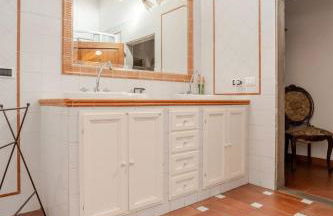 Ala di Maniero in Agriturismo Valdrago in Toscana, nel Verde Mugello sulle Colline di Firenze Autodromo Mugello Circuit - Foto 64