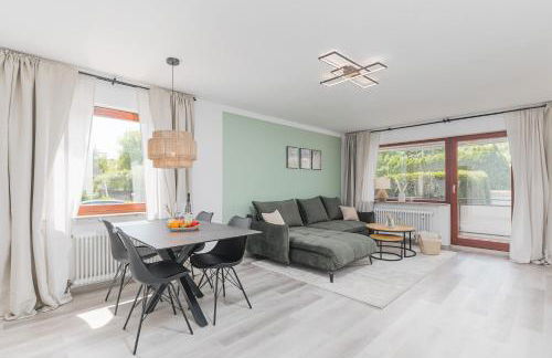 Cruwzo - Fantastic Apartment with Balcony and Parking - Foto 10