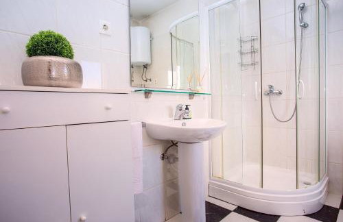 Villa Lidija - Photo 17