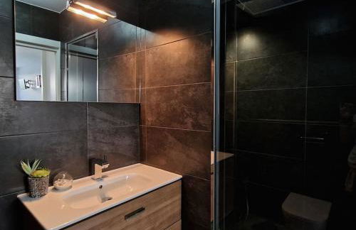 BEACH HOUSE with swimming pool - Photo 17