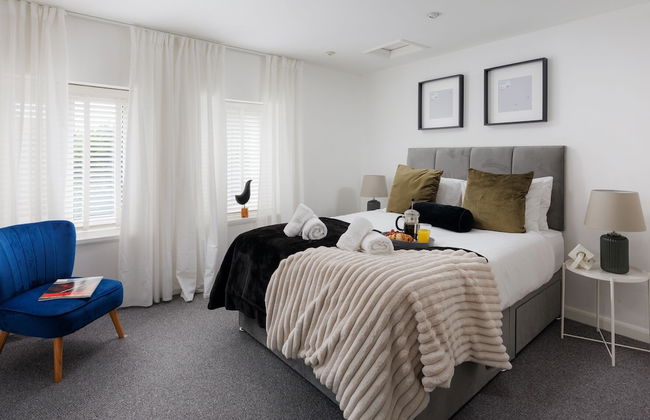 Modern 3 Bed Apartment - Parking - Foto 13