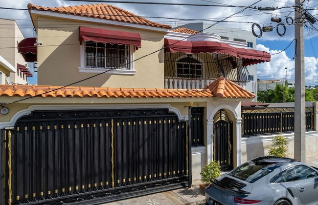 Beautiful Villa With Pool - Foto 24