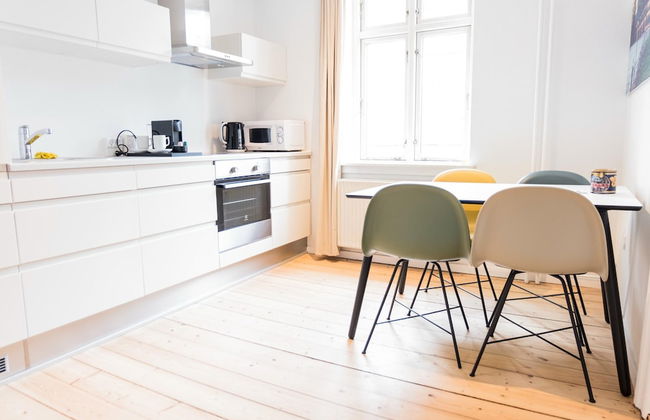 Spacious and Cool 1-bed in Gadekvarteret - Foto 6