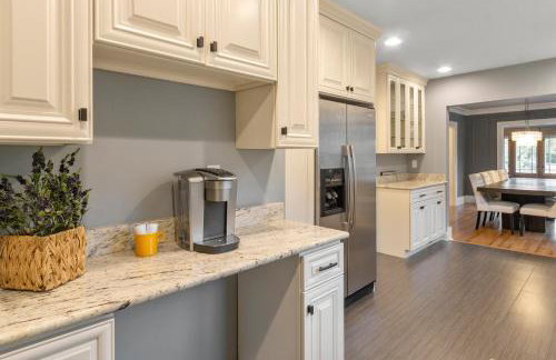 Gorgeous Downtown Bungalow, Walk Everywhere!!! - Foto 3