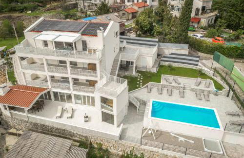 Nachhaltige Wellnessauszeit mit Traumblick, Pool, Sauna, Whirl-Wanne - Foto 46