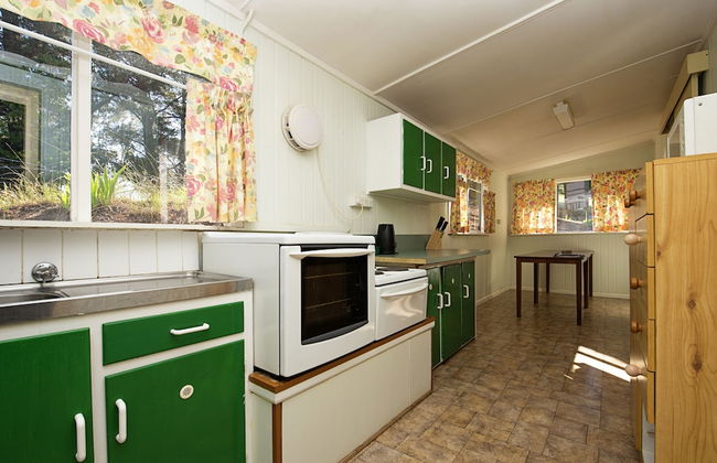 Rainbow Pines Tourist Caravan Park - Foto 12