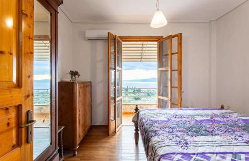 Spacious Cottage - Panoramic Sea & Mountain Views - Photo 20