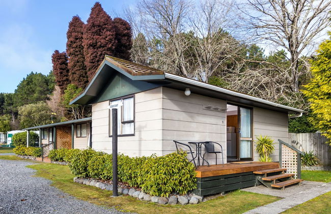 Motutere Bay Top 10 Holiday Park - Photo 43