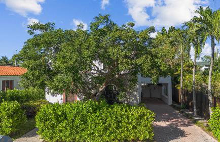 Sunny 4BR Getaway Pool & Private Guest Suite - Foto 53