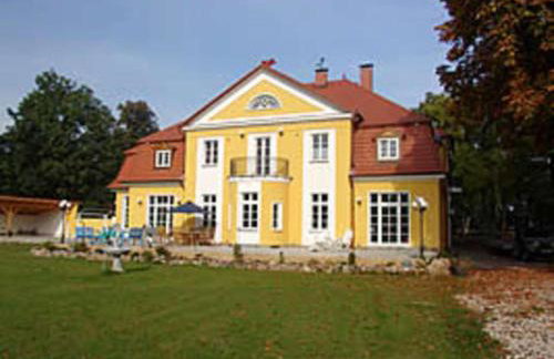 Herrenhaus Poppelvitz - Foto 1