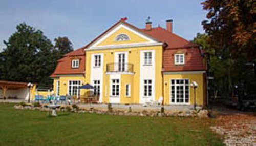 Herrenhaus Poppelvitz - Foto 1, Garden