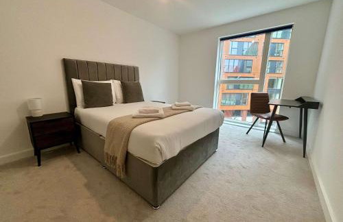 1 Bed Serviced Apartment Bracknell 5 mins from station - Photo 12