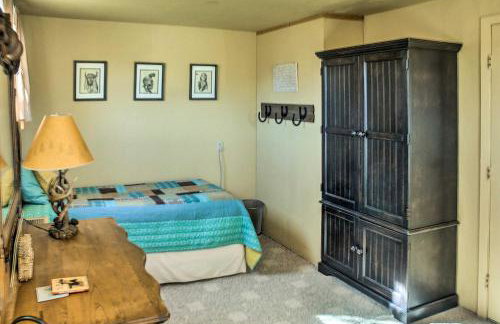 Emigrant Cabin on 10 Acres with BBQ and Peaceful Views - Foto 17