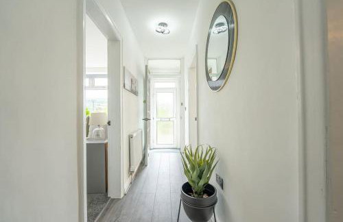 High Peak 5-Star Haven Gardens, Parking & WiFi - Foto 29